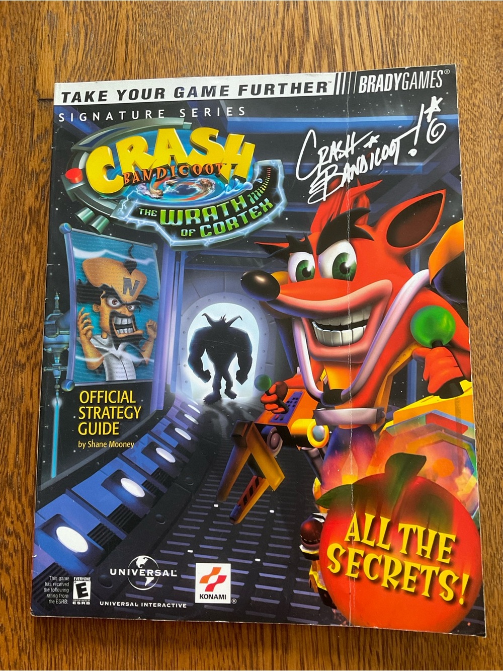 Crash Bandicoot PS2 Official Strategy Guide